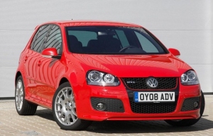Colour-coded GTI Ed. 30 front spoiler