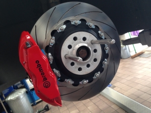 AKS DB9 Brembo kit 362mm